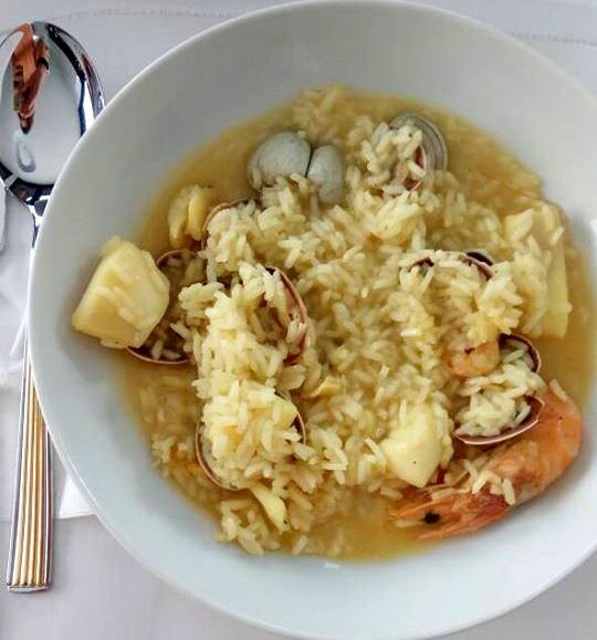 ARROZ CALDOSO CON PESCADO