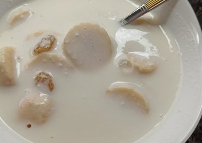 KEFIR CON PLÁTANOS Y PASAS