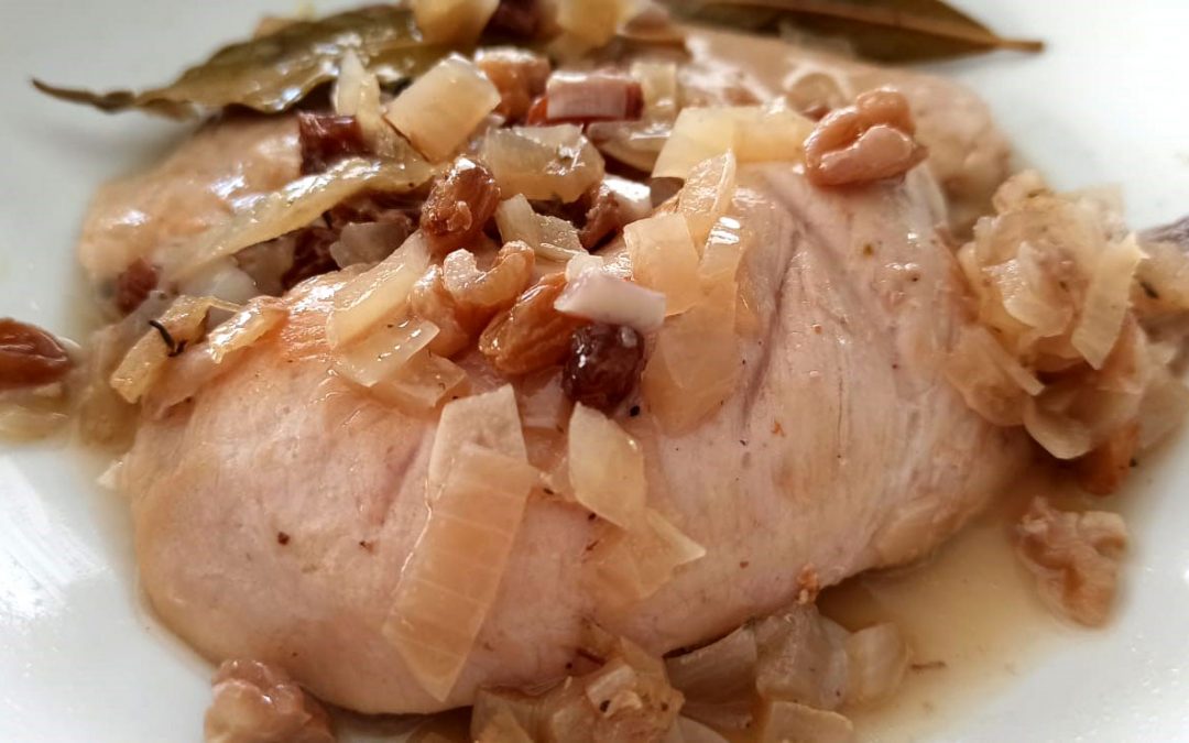 PAVO A LA SIDRA CON NUECES Y PASAS