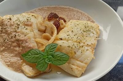 BACALAO CON SALSA DE FRUTOS SECOS Y SIDRA