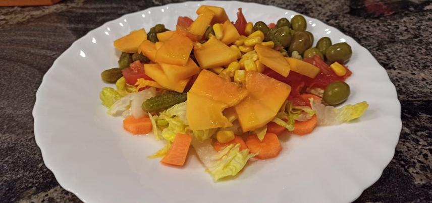 ENSALADA CON PAPAYA